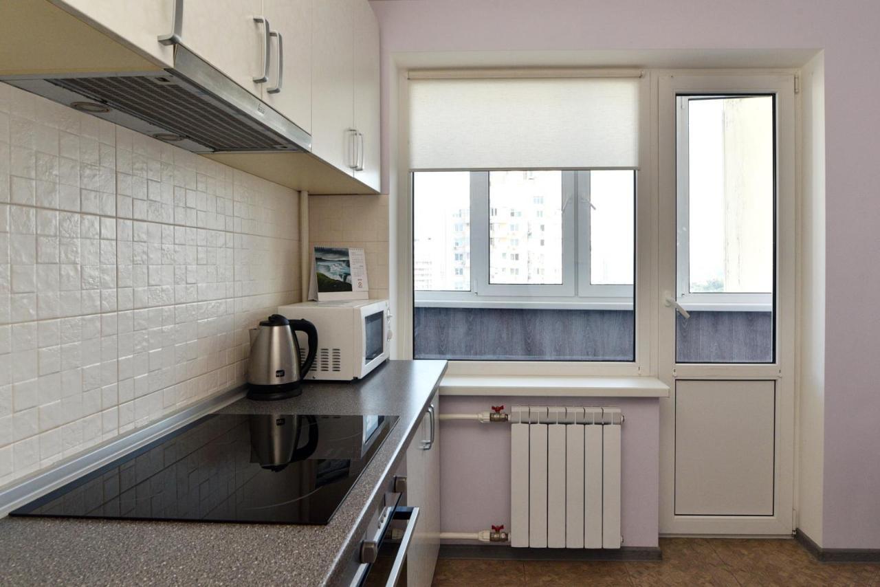 Apartament On Vasylia Lypkivskoho 24 Kyiv Exterior foto